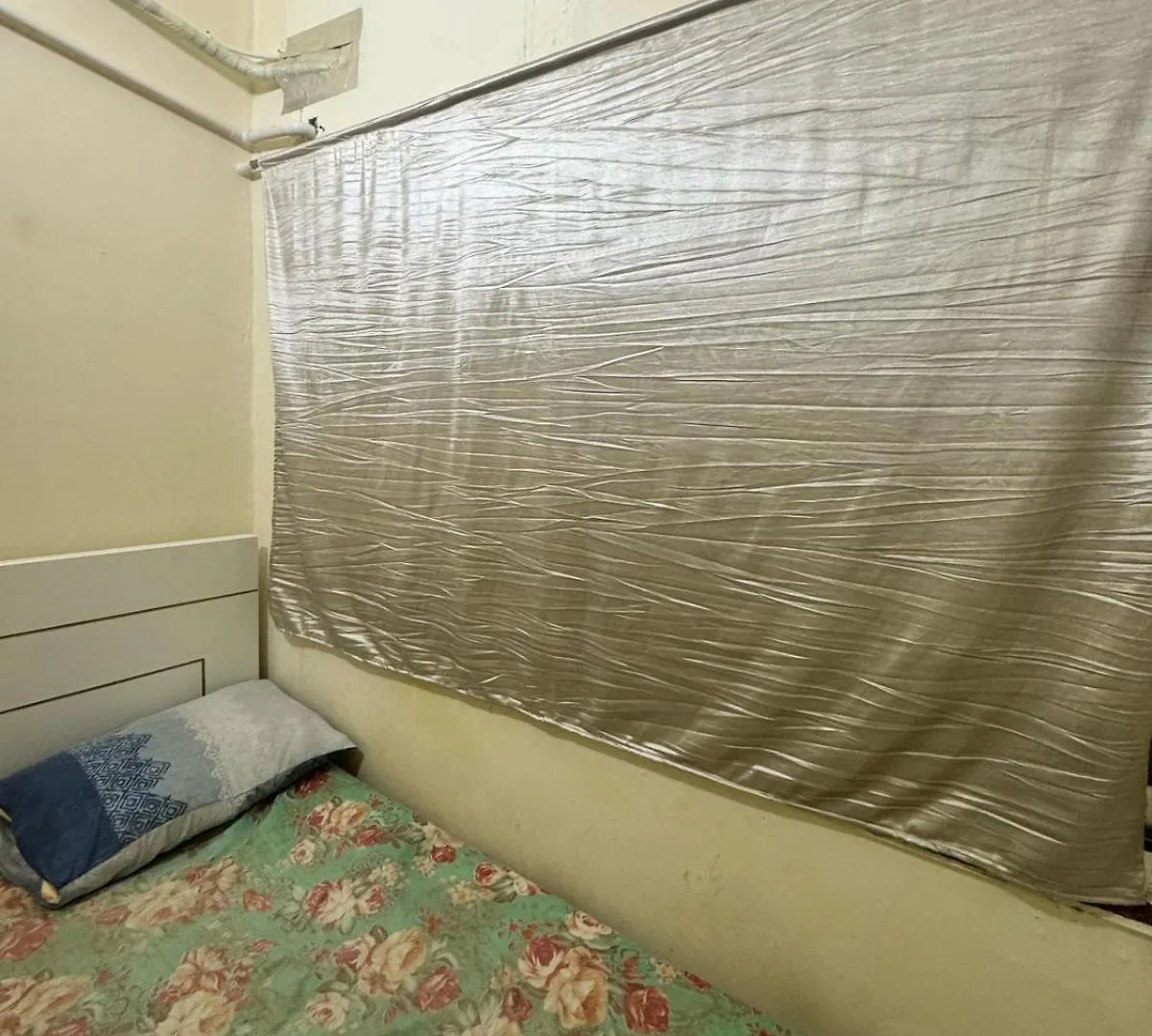 Guest house Tariq Alqima Holiday Homes Rental Dubai United Arab Emirates